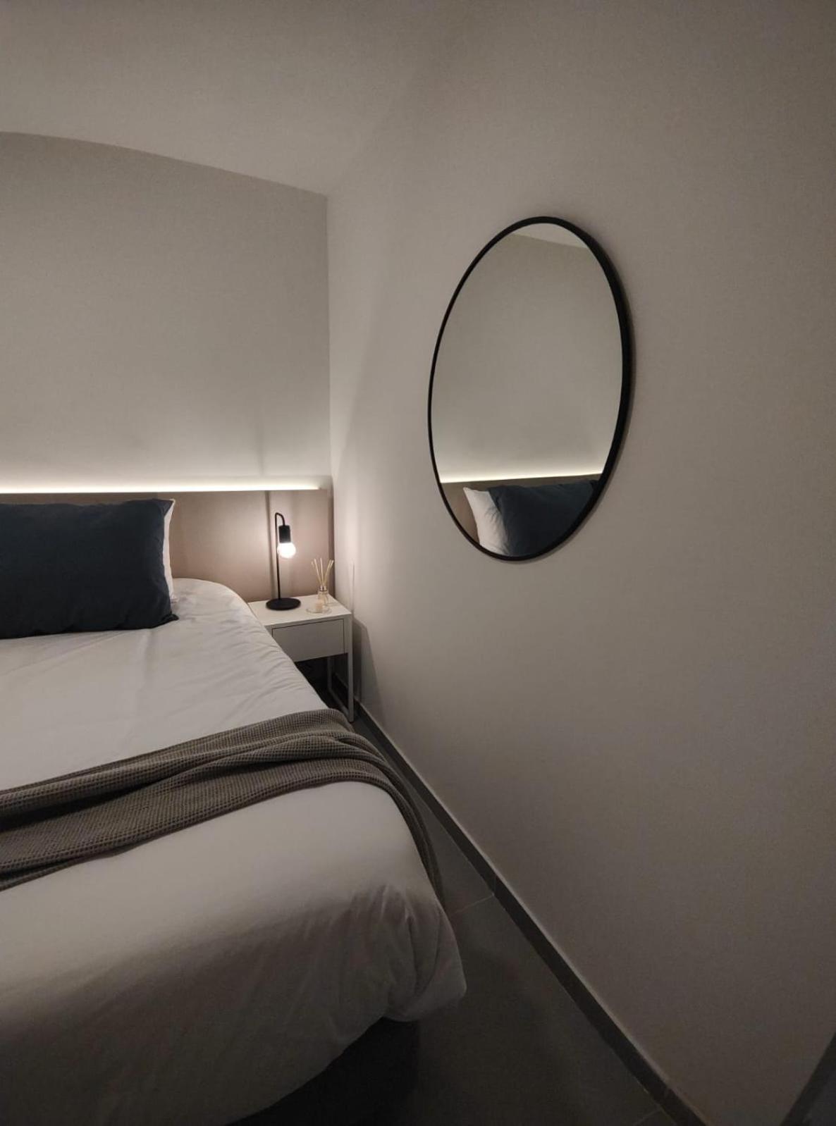 Upoint Recoleta Aparthotel บัวโนสไอเรส ภายนอก รูปภาพ