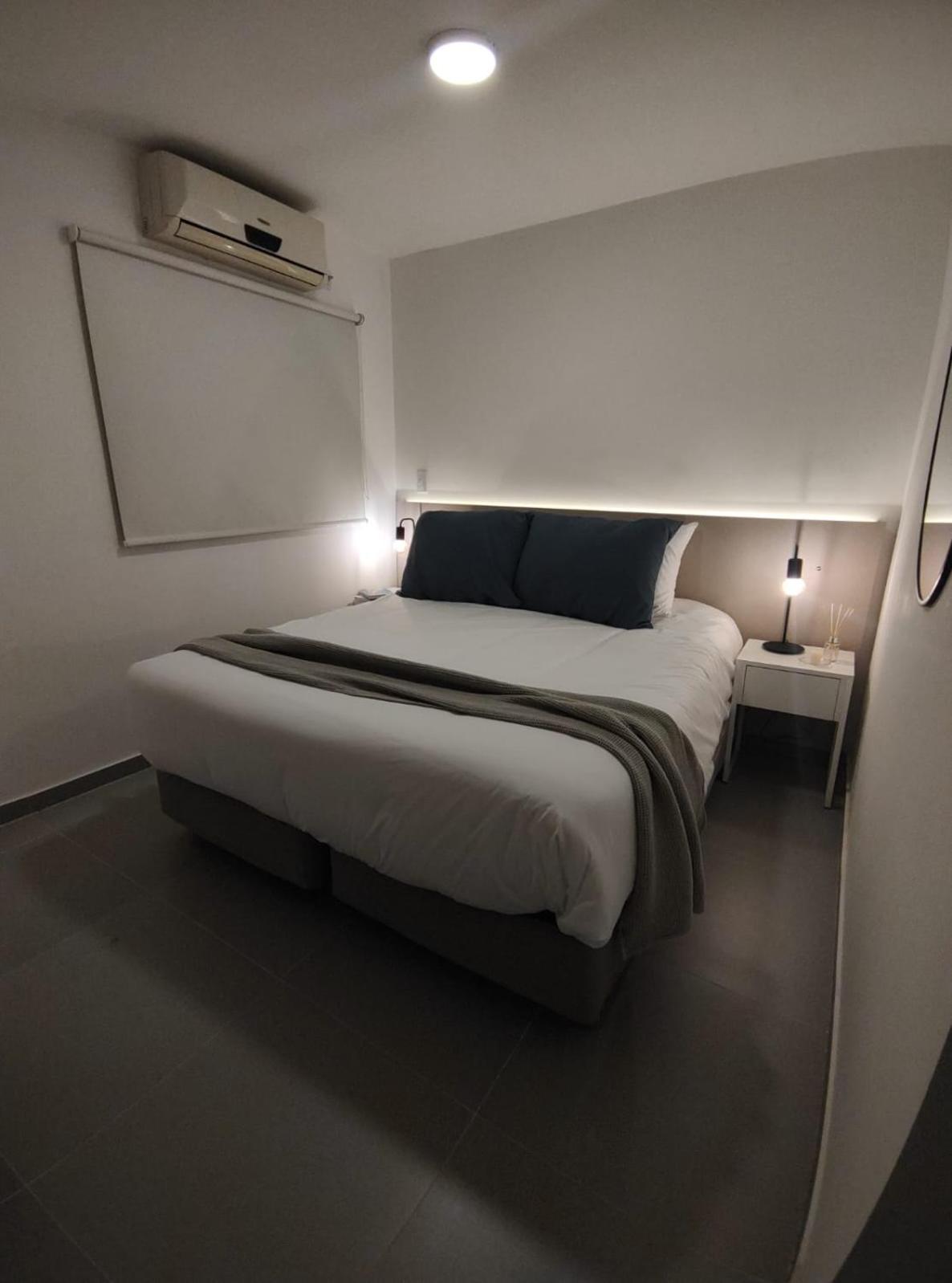 Upoint Recoleta Aparthotel บัวโนสไอเรส ภายนอก รูปภาพ