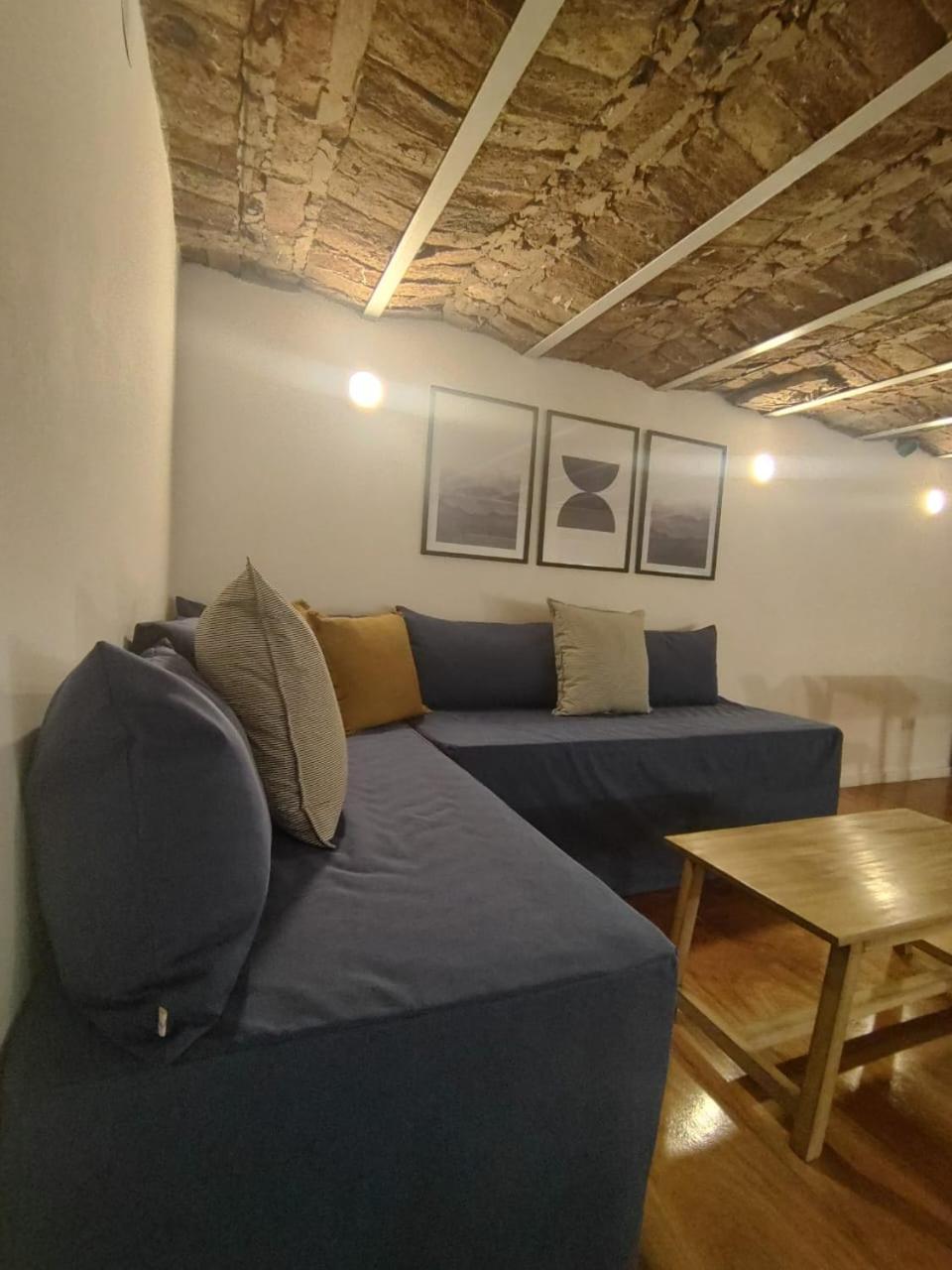 Upoint Recoleta Aparthotel บัวโนสไอเรส ภายนอก รูปภาพ