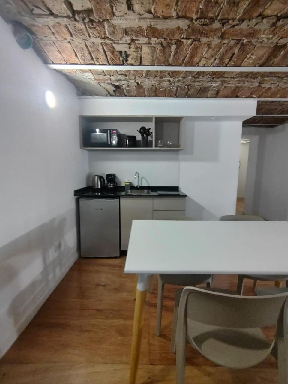 Upoint Recoleta Aparthotel บัวโนสไอเรส ภายนอก รูปภาพ