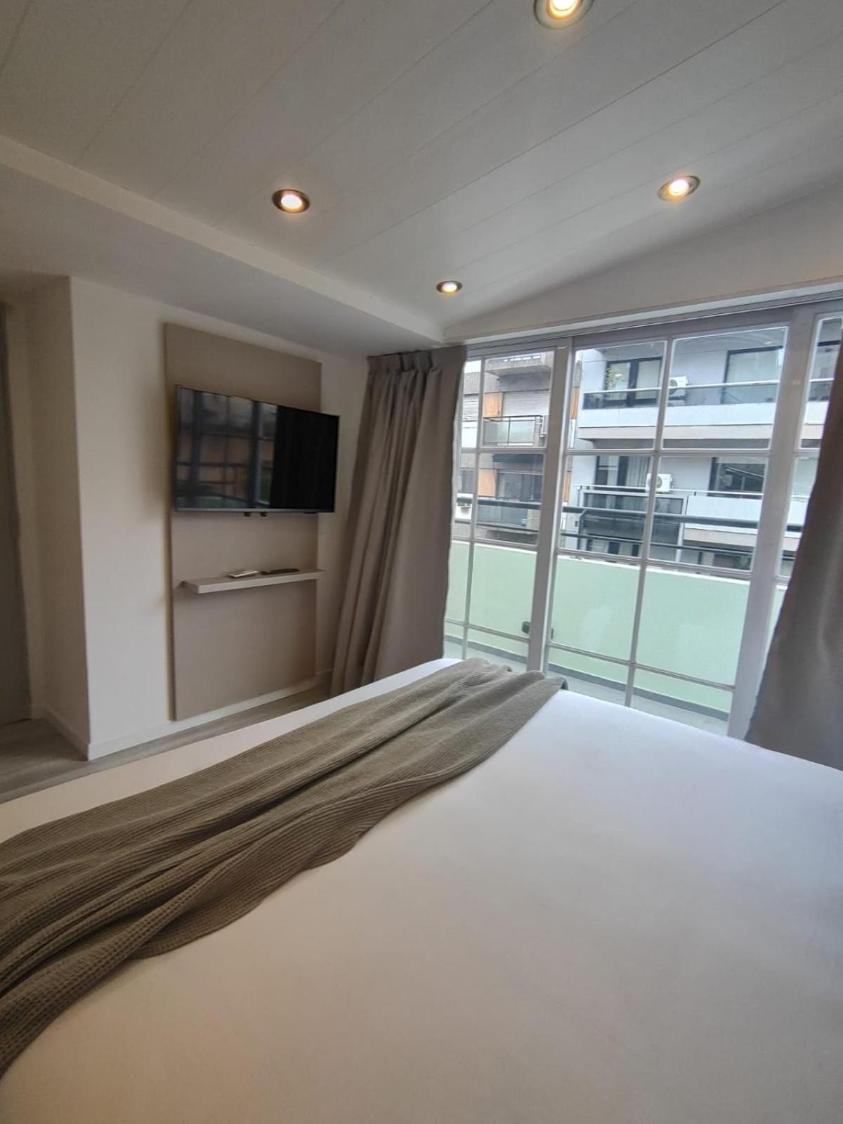 Upoint Recoleta Aparthotel บัวโนสไอเรส ภายนอก รูปภาพ